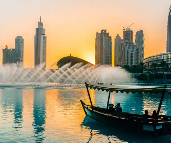 Dubai Fountian Show and Lake Ride